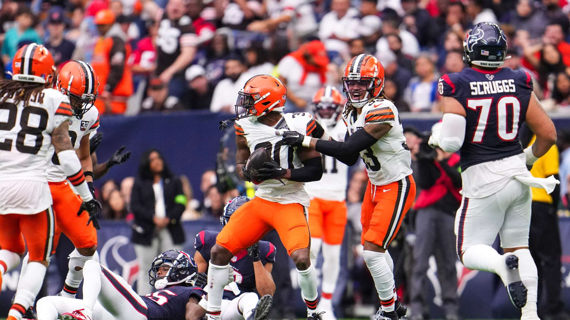 部分球员在 部分球员在